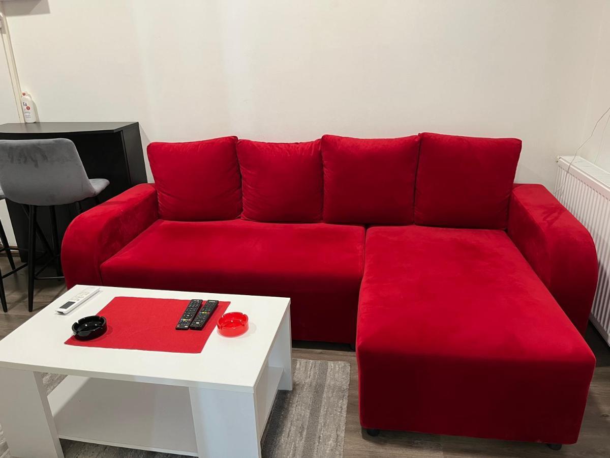 Aurora Apartment *